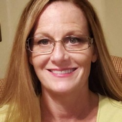 Find Online Therapist  Michelle Foraker in Jacksonville, FL